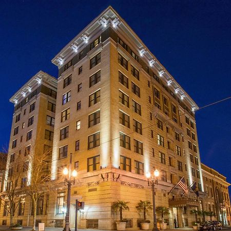 Hotel Deluxe Портланд Екстериор снимка
